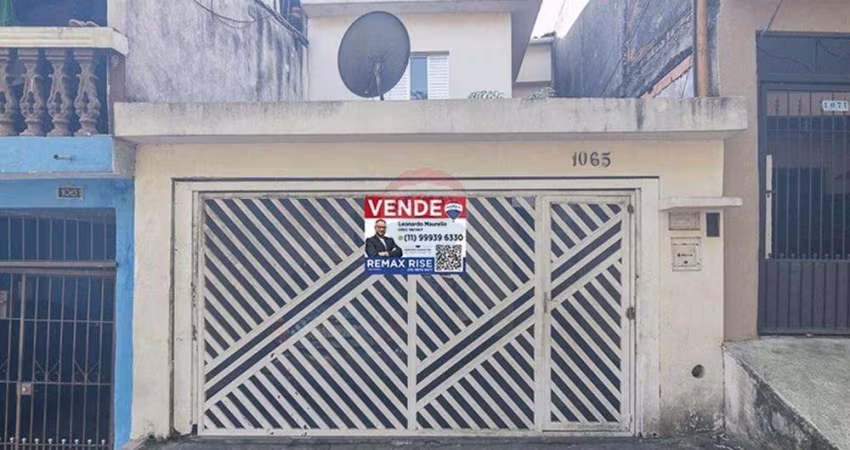 Oportunidade! Sobrado com 2 casas em terreno de 125 m² – Ideal para famílias grandes ou investimento em Santo André
