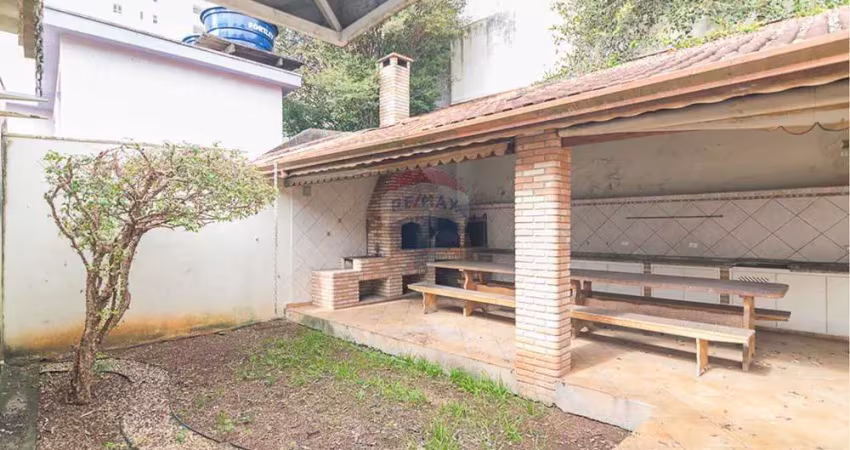 Sua casa térrea dos sonhos com 312 m² de conforto, espaço e lazer completo com churrasqueira, forno a lenha e de pizza