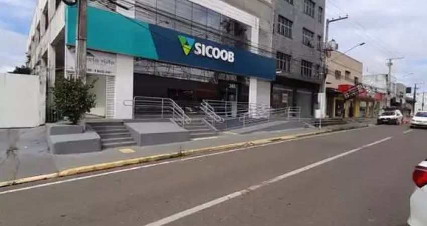 Edício comercial a venda no centro de ji-paraná - ro. (prédio de 2 andares, térreo e + um andar).