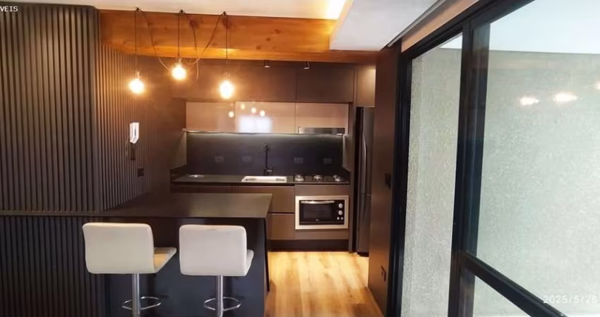Apartamento para Venda em Curitiba, Novo Mundo, 3 dormitórios, 1 suíte, 2 banheiros, 1 vaga