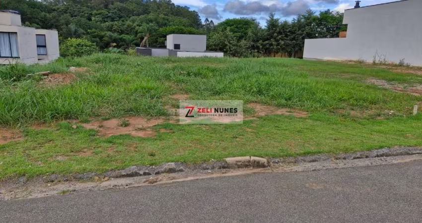 Terreno à Venda - Condomínio Villa Giardino Residencial - Gramadão - Jundiai - SP