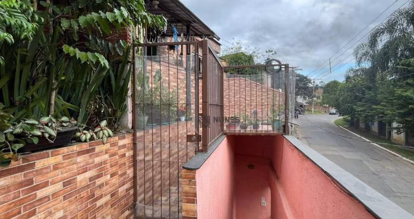 Casa com 3 dormitórios à venda, 301 m² por R$ 500.000,00 - São Pedro - Juiz de Fora/MG