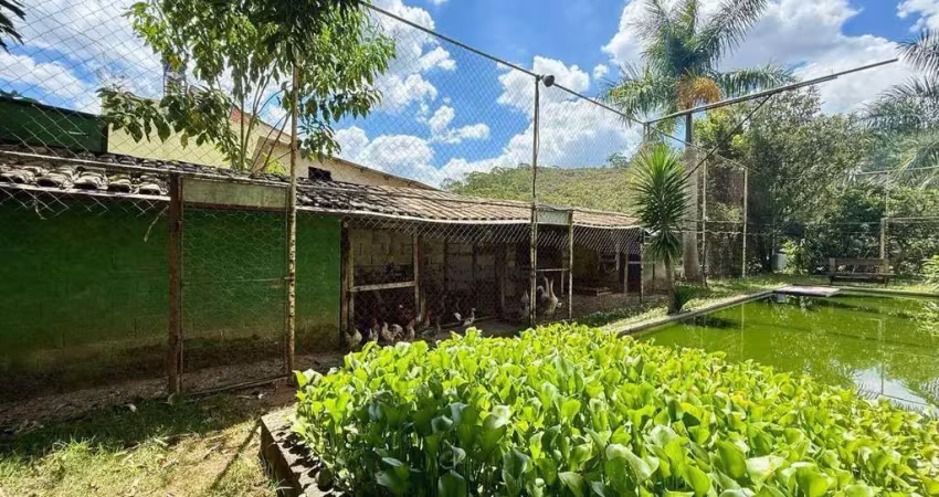 Granja com casa e piscina à venda, 1500 m² por r$ 1.000.000 - recanto dos lagos - juiz de fora/mg