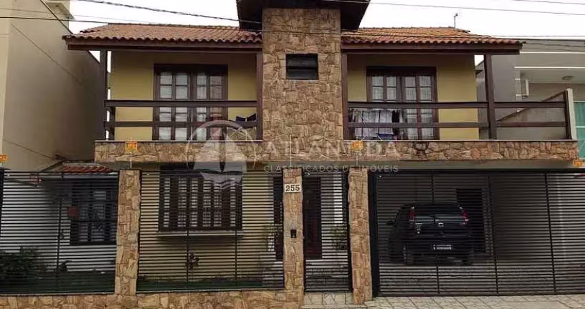 Casa com 4 dormitórios - santa regina iv - camboriú!