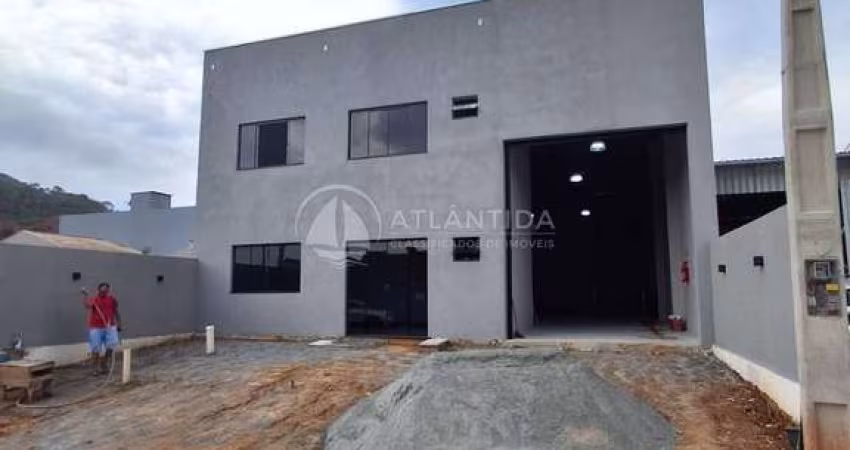 Galpão com 278m² - Rio Pequeno - Camboriú