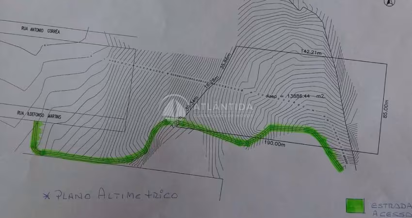 Área em localização privilegiada com linda vista para praia Central de Balneário Camboriú!