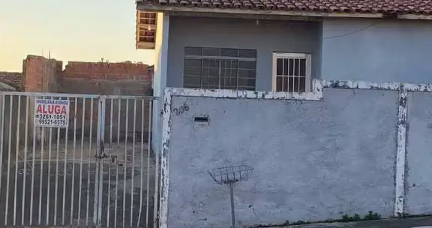 Casa para  venda  - 2 dormitórios amplo quintal nos fundos - Conjunto Habitacional Parque Itajaí, C