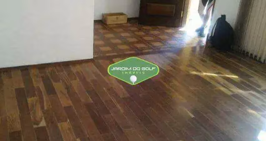 Casa com 3 quartos à venda na Rua Vitório Trevillato, Vila Romano, São Paulo