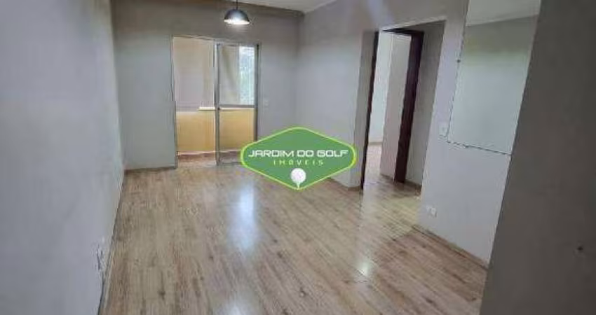 Apartamento de 02 dormitórios no Jardim Ubirajara, SP