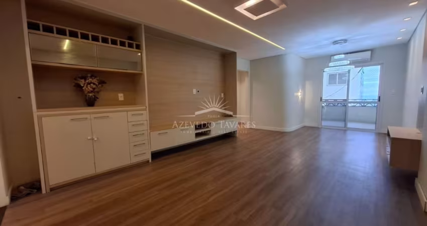 7811 - Apartamento à Venda | Cavaleiros em Macaé/RJ
