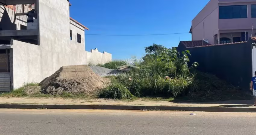 7978 - Terreno à Venda no Novo Horizonto, Macaé/RJ