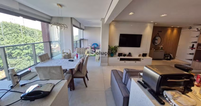 Apartamento à Venda com 3 dormitórios na R. Lauriano Fernandes Júnior, Vila Leopoldina, Rua Laurian