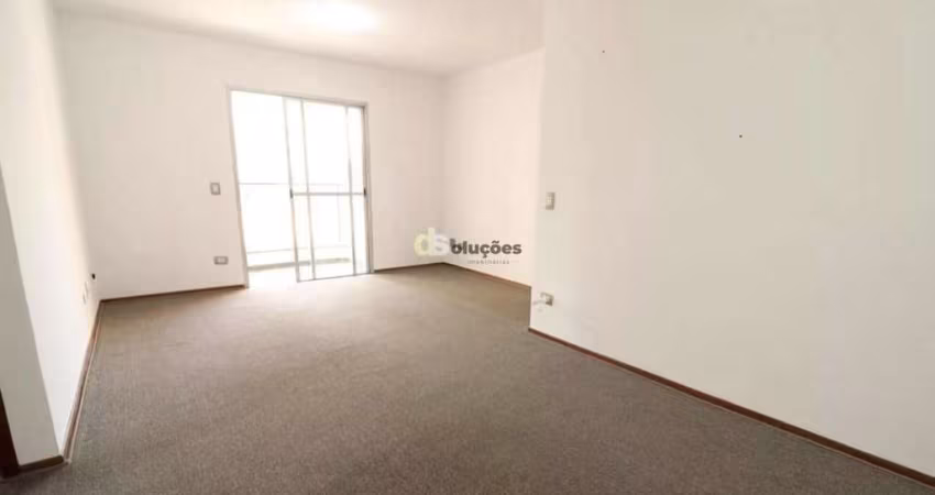 Apartamento à venda com 2 dormitórios na R. Dom Bernardo Nogueira, Vila Gumercindo, São Paulo, SP