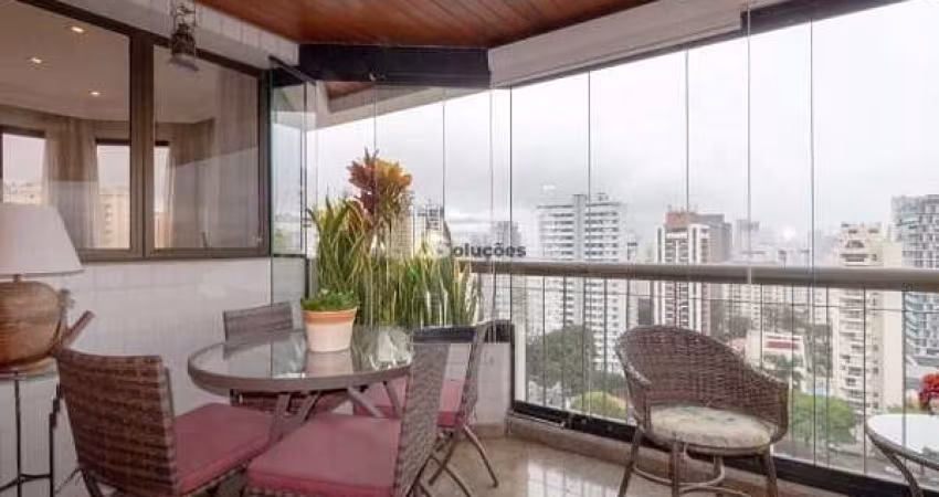 Apartamento à venda com 4 suítes na Inhambú, Moema, São Paulo, SP