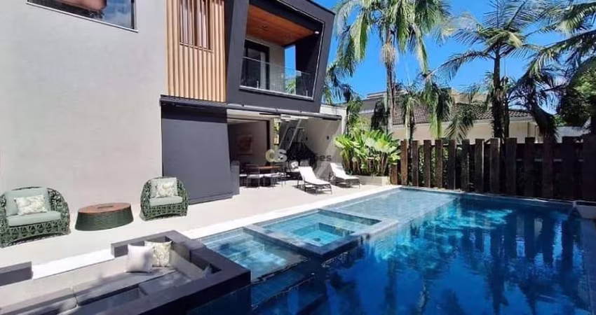 Casa pé na areia à venda, Riviera, Bertioga, SP