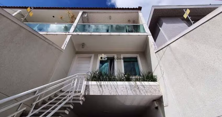Sobrado à venda com 3 dormitórios na zona norte em rua doutor artur leite de barros júnior, água fr