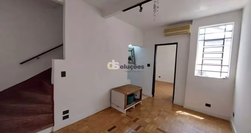 Casa comercial com 6 salas para alugar na Rua Artur de Azevedo, 1282, Pinheiros, São Paulo