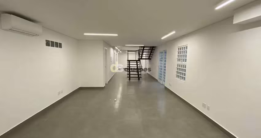Casa comercial com 5 salas para alugar na Rua Baluarte, 339, Vila Olímpia, São Paulo