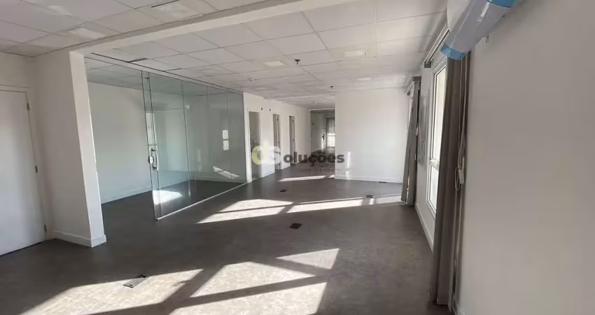 Sala comercial com 4 salas para alugar na Rua Doutor Alfredo de Castro, 200, Barra Funda, São Paulo