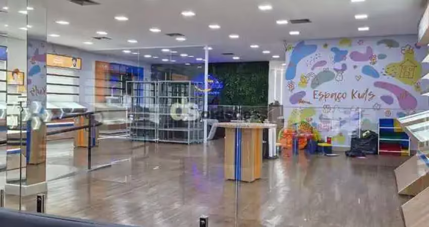 Prédio para alugar na Rua Teodoro Sampaio, 2461, Pinheiros, São Paulo