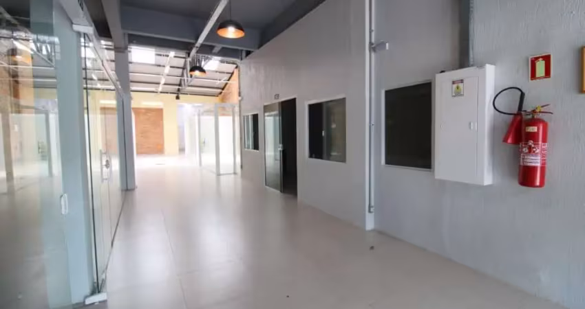 Ponto comercial para alugar na Avenida São Pedro, 1423, São Geraldo, Porto Alegre