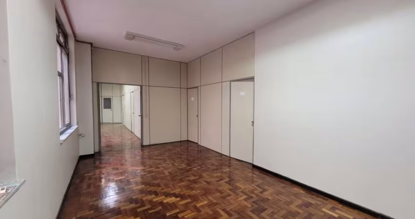 Sala comercial para alugar na Rua Uruguai, 277, Centro Histórico, Porto Alegre