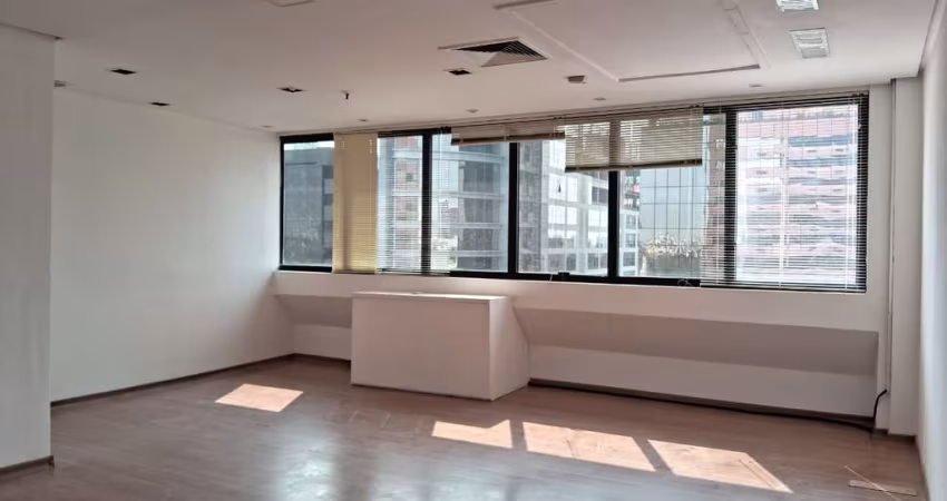 Sala comercial para alugar na Avenida Carlos Gomes, 403, Boa Vista, Porto Alegre