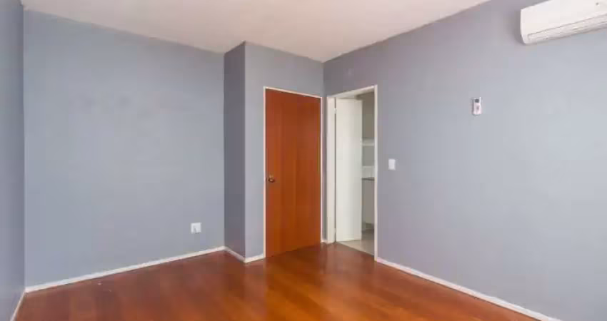 Apartamento com 2 quartos para alugar na Avenida Professor Oscar Pereira, 980, Azenha, Porto Alegre