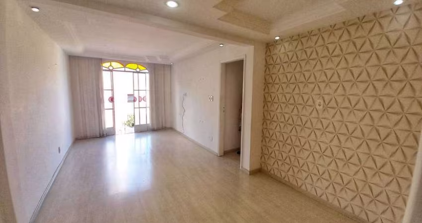 Apartamento para venda possui 100 metros quadrados com 3 quartos em Centro - Juiz de Fora - MG