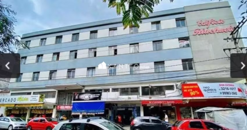 Apartamento com 3 dormitórios à venda, 70 m² por R$ 249.900 - Centro - Juiz de Fora/MG