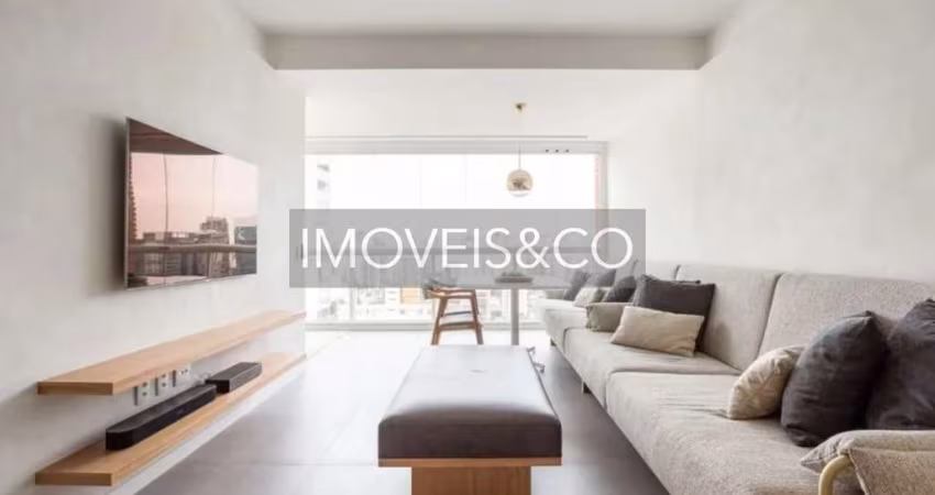 Apartamento de alto padrão em condomínio no Itaim Bibi, São Paulo-SP: 2 quartos, 2 suítes, 1 sala, 2 vagas de garagem, 75m².