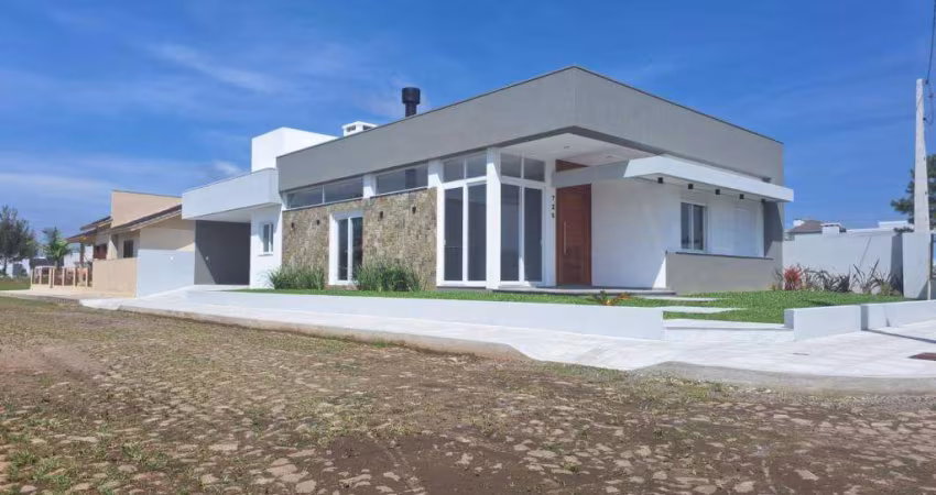 Casa 03 Dorm à venda no Bairro Bella Torres com 145 m² de área privativa - 2 vagas de garagem