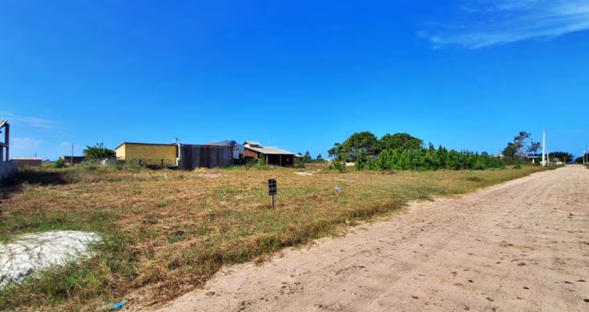 Terreno à venda no Bairro Xangri-lá dos Mares com 300 m² de área privativa