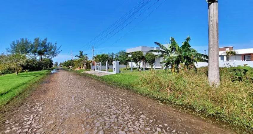 Terreno à venda no Bairro Bella Torres com 300 m² de área privativa