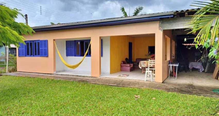 Casa 03 Dorm à venda no Bairro Rosa do Mar com 100 m² de área privativa - 1 vaga de garagem