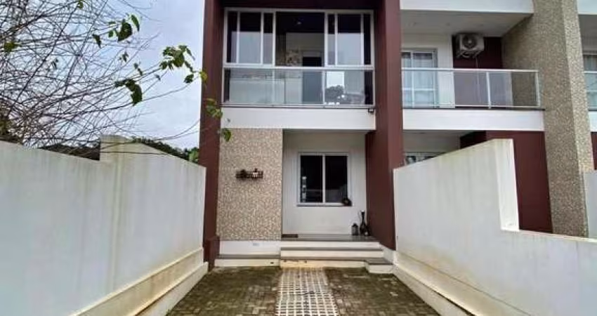 Sobrado 02 Dorm à venda no Bairro Centenário com 94 m² de área privativa - 1 vaga de garagem