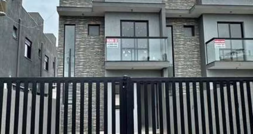 Sobrado 02 Dorm à venda no Bairro Centro com 81 m² de área privativa - 2 vagas de garagem