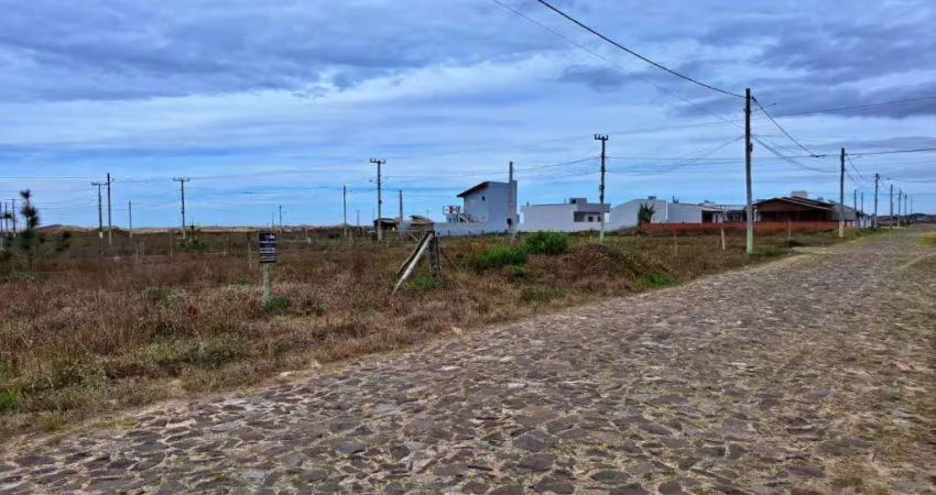 Terreno à venda no bairro praia tapera com 300 m² de área privativa