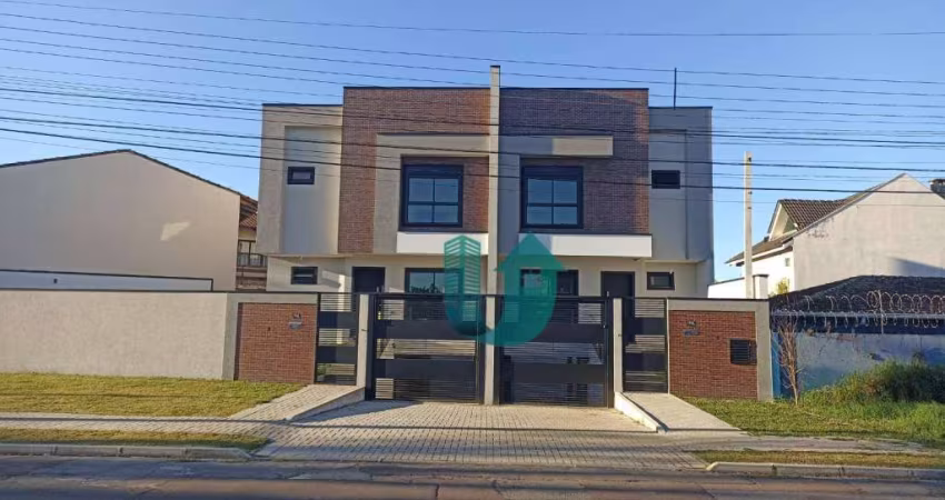 Casa de rua, nova e espaçosa - 3 quartos c/ suite, 2 vagas e quintal amplo - Boa Vista