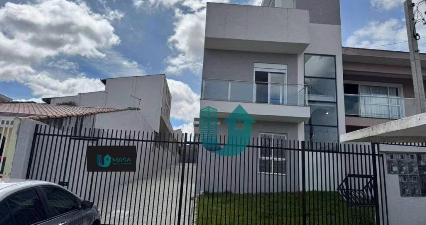 Sobrado em condomínio com 3 quartos, sendo 2 suites e terraço - Bairro Alto