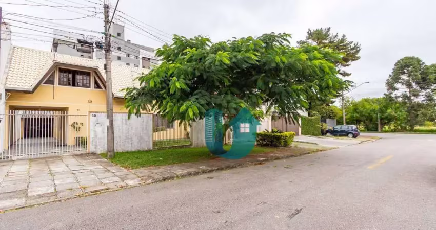 Próximo ao jardim botânico - casa duplex com suite no térreo e quintal espaçoso!
