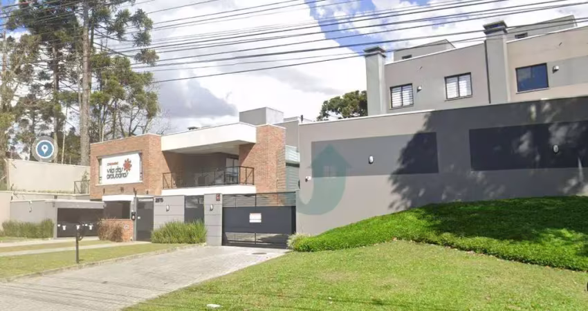 Sobrado duplex em condomínio fechado com 3 quartos, sendo 1 suite e 2 vagas - santa candida
