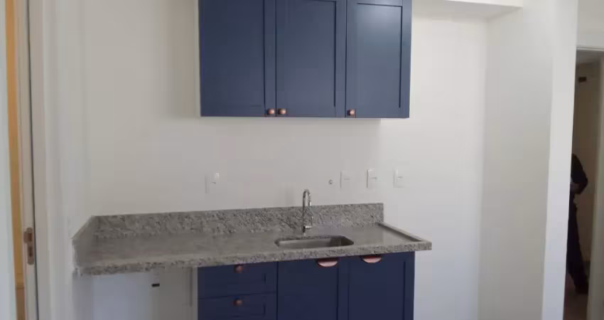 Studio recém entregue, para alugar ao lado do metrô praça da árvore.