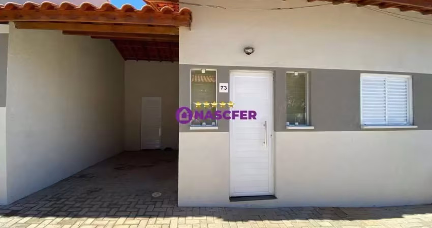 Casa em condomínio fechado com 2 quartos à venda na Rua Seraphim Banietti, 385, Caguassu, Sorocaba