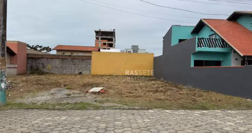 Terreno à venda na Rua Senador Antônio Carlos Konder, Meia Praia, Navegantes
