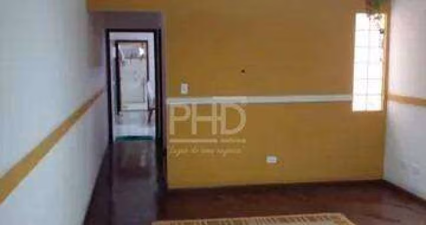 Sobrado à Venda, com 175m2, 3 Quartos, 1 Suíte, 3 Banheiros, Área Gourmet, 4 Vagas, Vila América, Santo André
