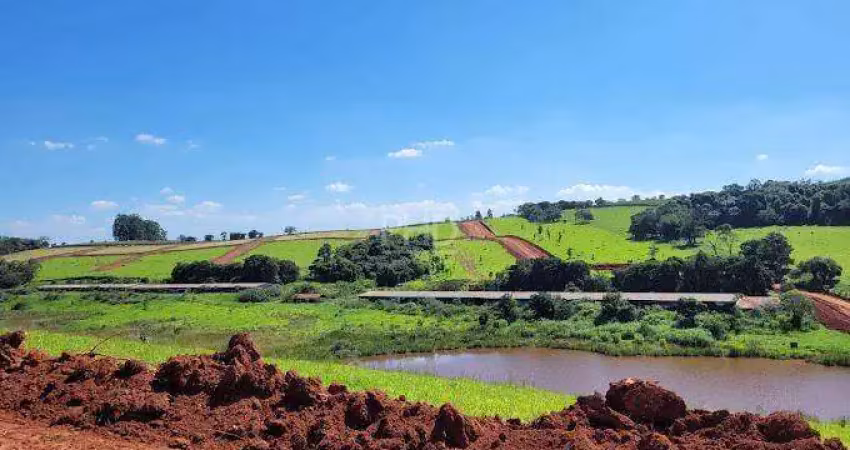Terreno à venda no Arraial, Tuiuti 