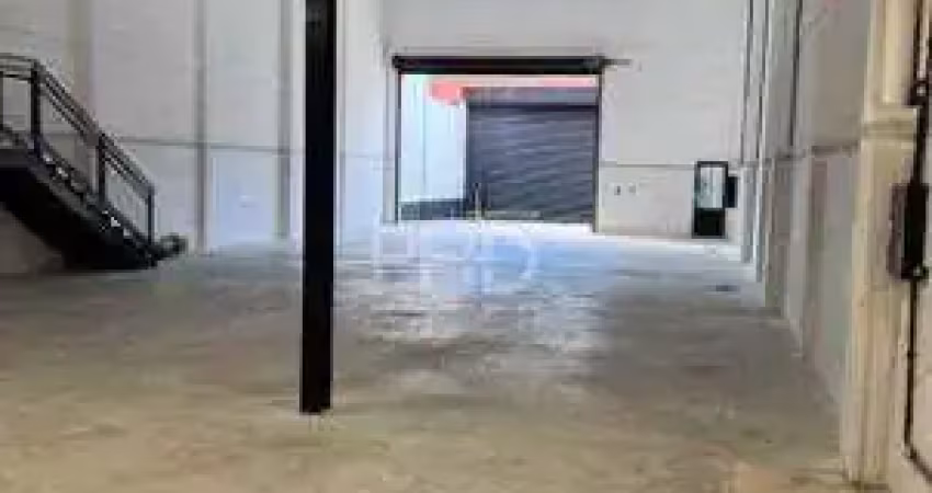 Barracão / Galpão / Depósito para alugar na Serraria, Diadema 