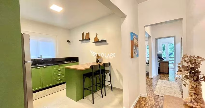 Casa à Venda no Bairro Victor Konder - Recém Reformada!