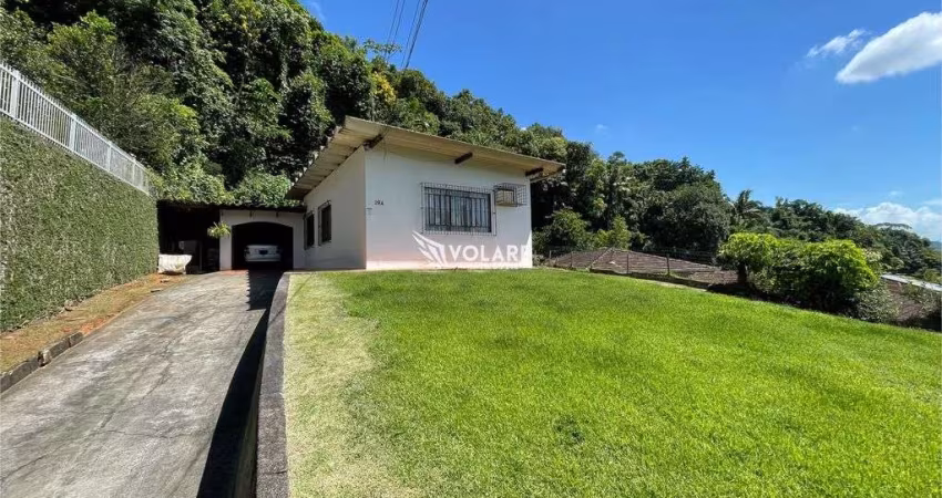Casa à Venda no Bairro Fidélis em Blumenau por R$ 380.000